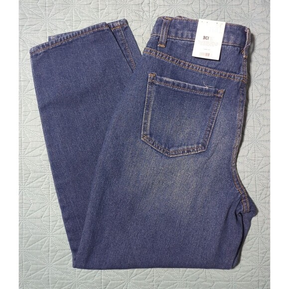 🆕️TIME AND TRU Women's Sz 2 Mid Wash High-Rise Barrell Jeans Whiskers Trendy - Picture 4 of 11